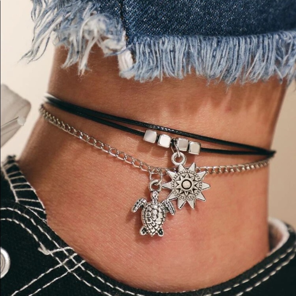 Layered Charm Anklet